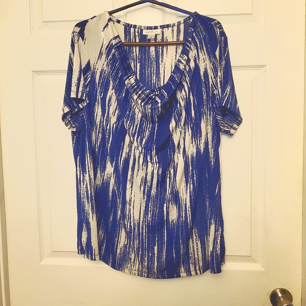 Short sleeve blouse size 2X